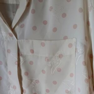 Women's blouse
